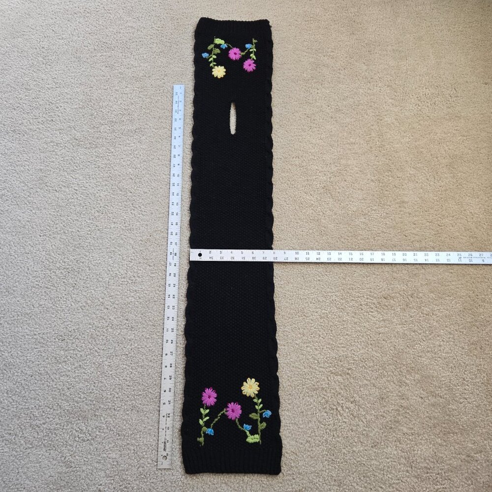 Embroidered Wool Pull Through Scarf Boho Flowers - Picture 6 of 6